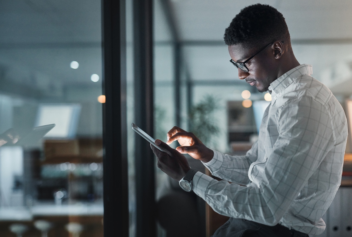 Man using digital tablet